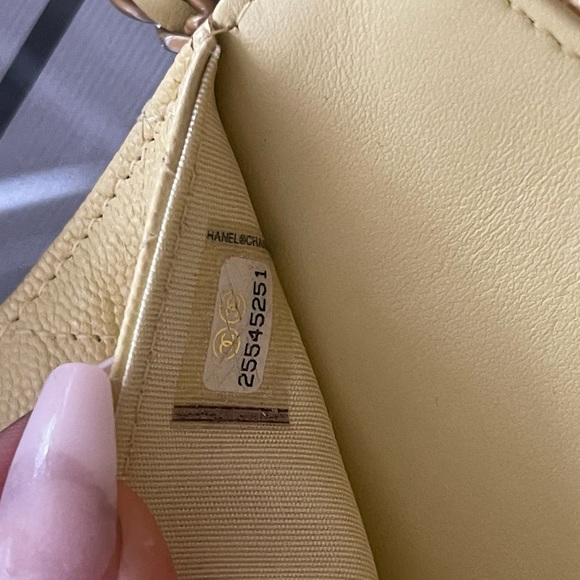 Chanel Caviar Quilted CC Filigree Wallet On Chain WOC Yellow - Picture 10 of 11